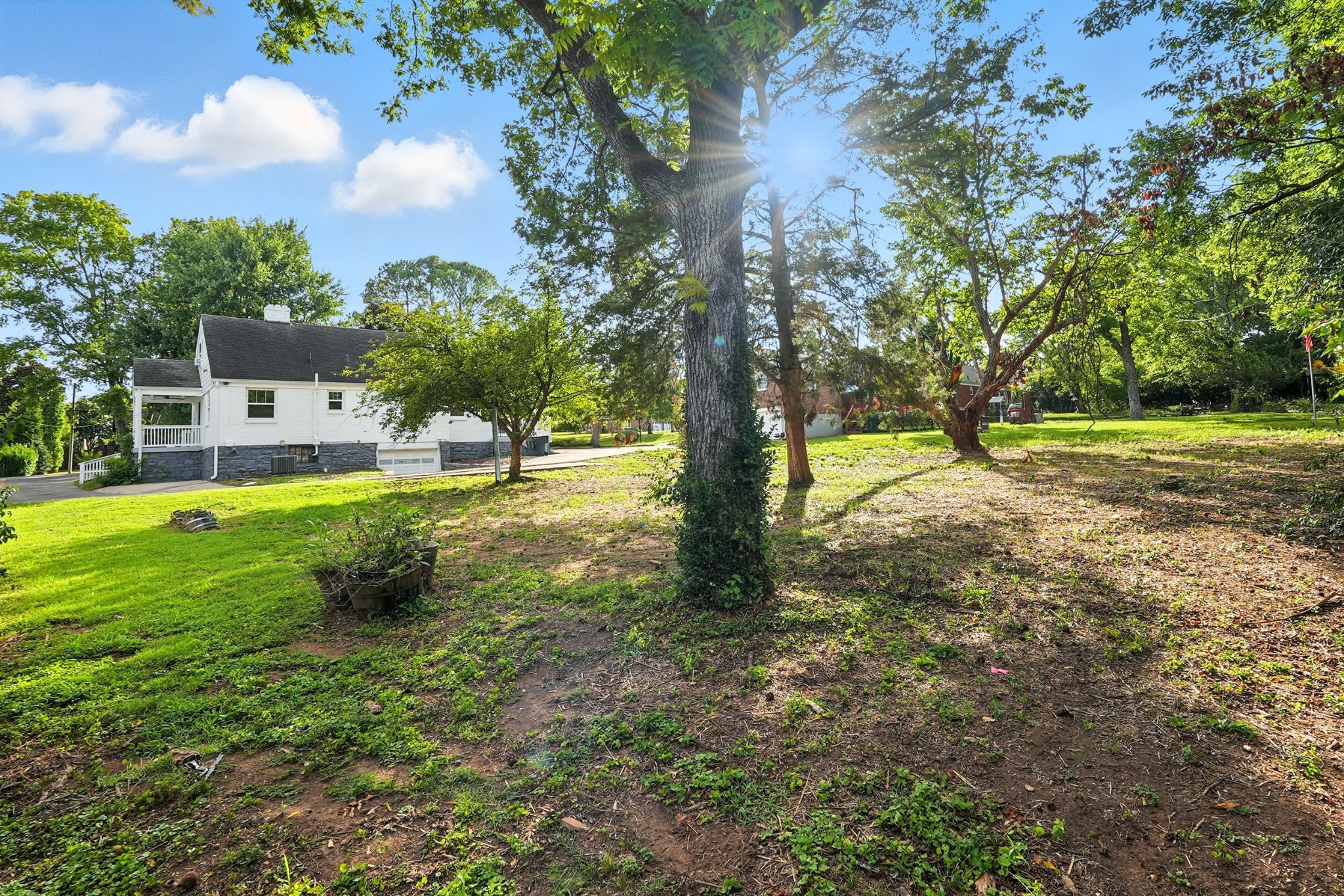 1305 Riverwood Dr