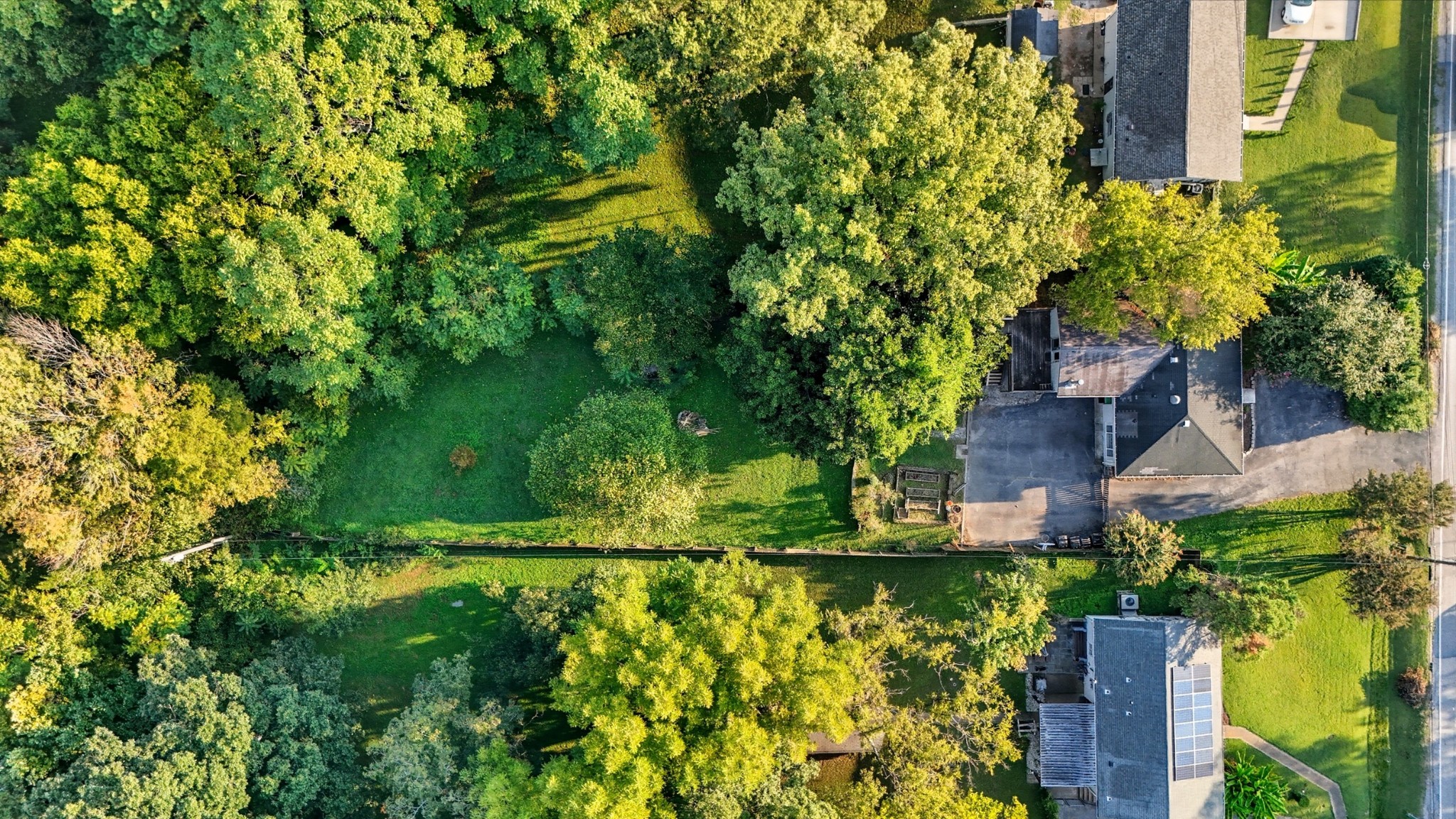 597 Whispering Hills Dr