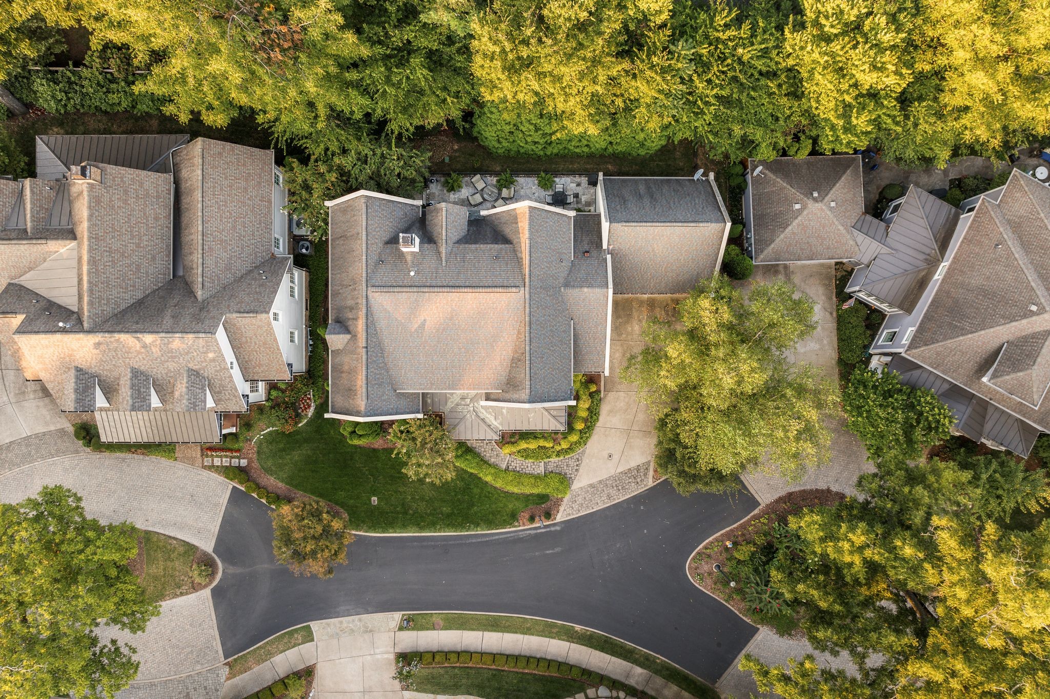 311 Ledgelawn Ct