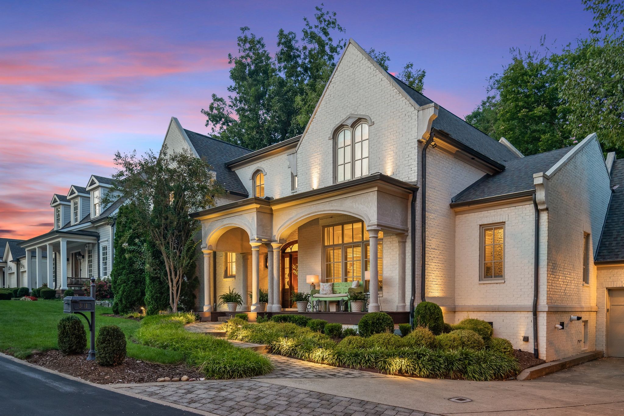 311 Ledgelawn Ct