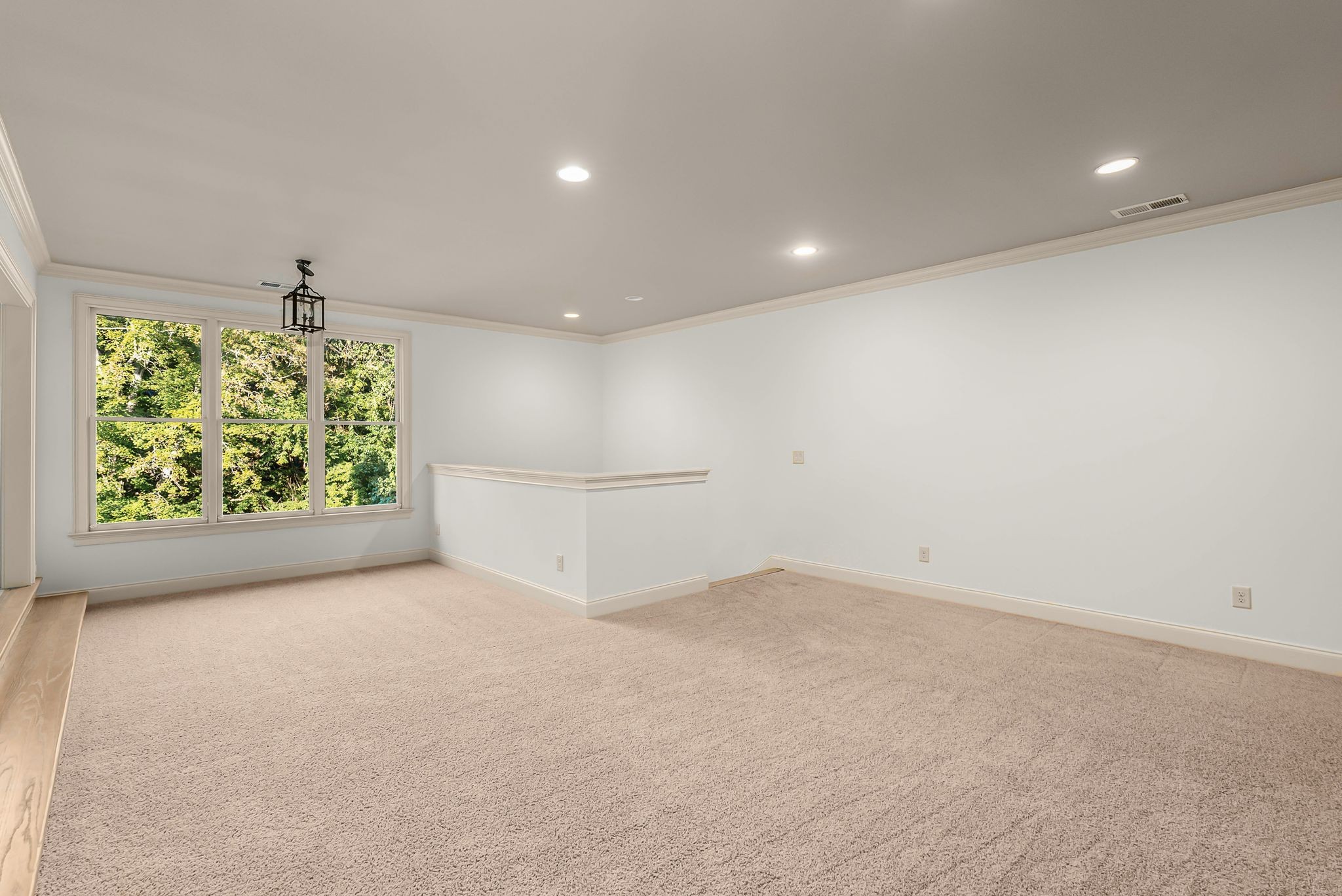 1504 Fleetwood Dr