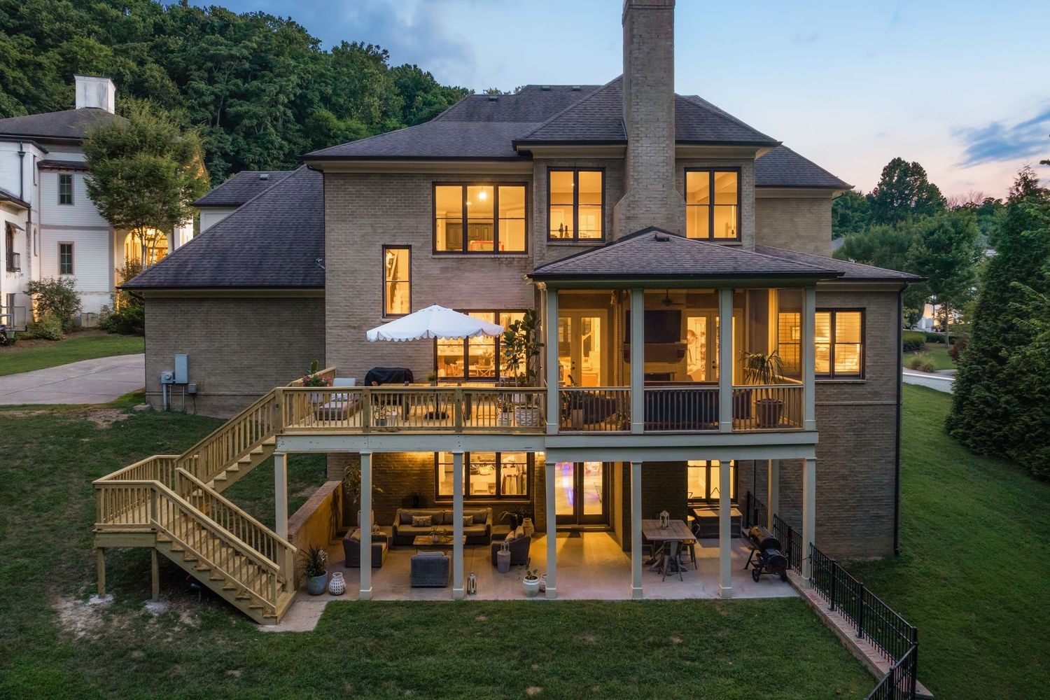 1504 Fleetwood Dr