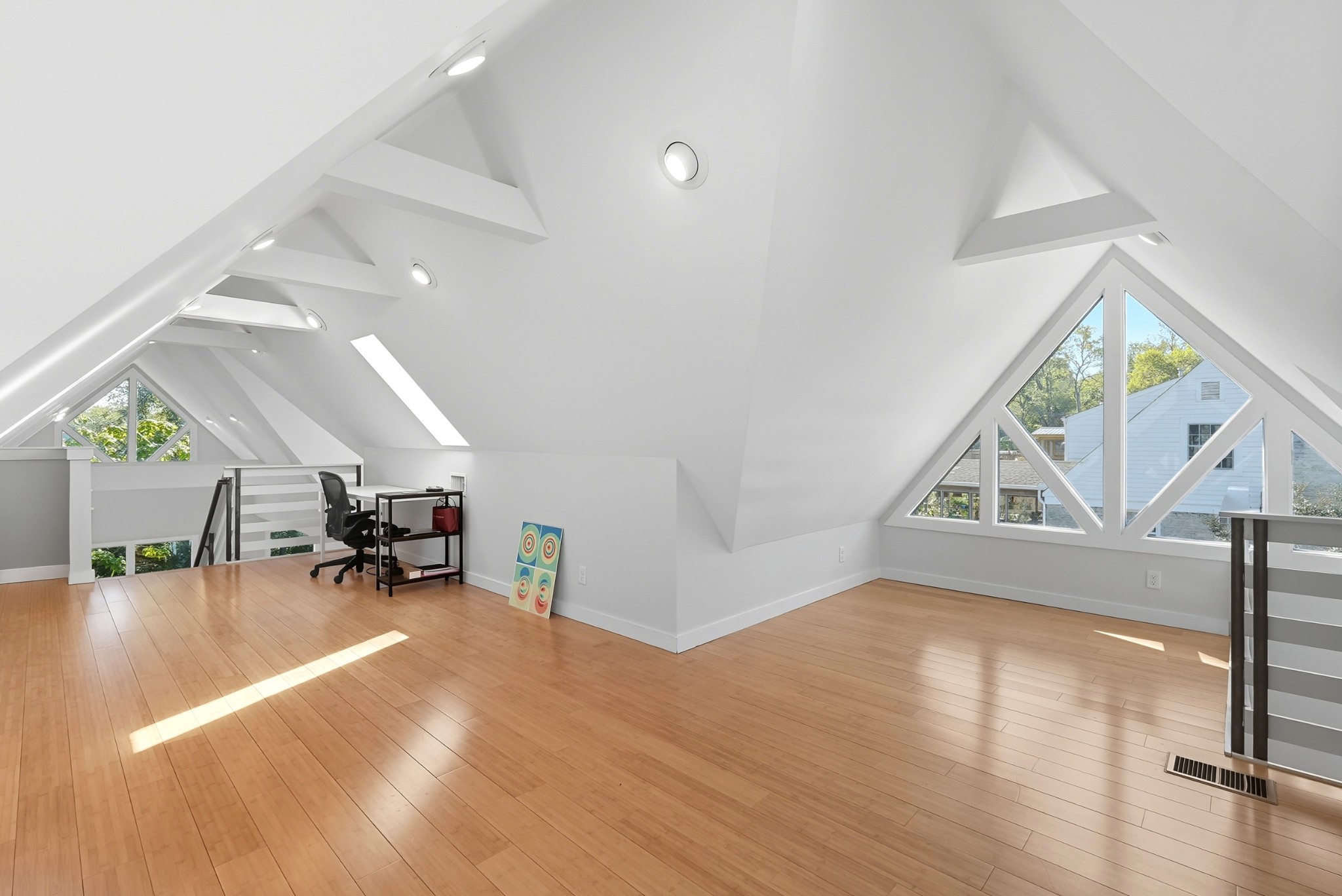 1805 Riverside Dr Unit: A