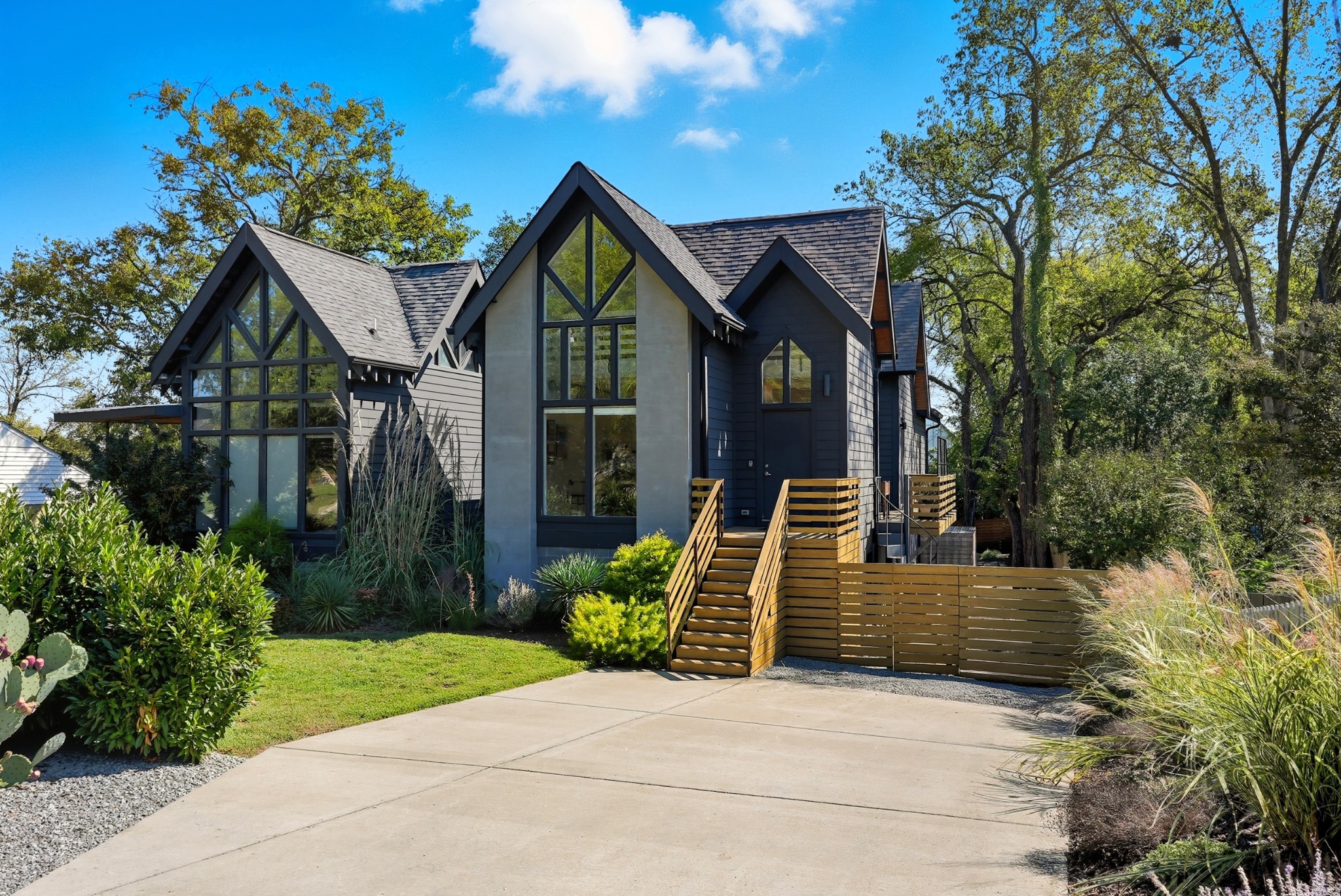 1805 Riverside Dr Unit: A