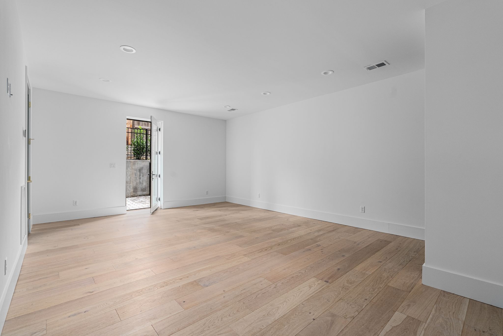 3718 West End Ave Unit: 3