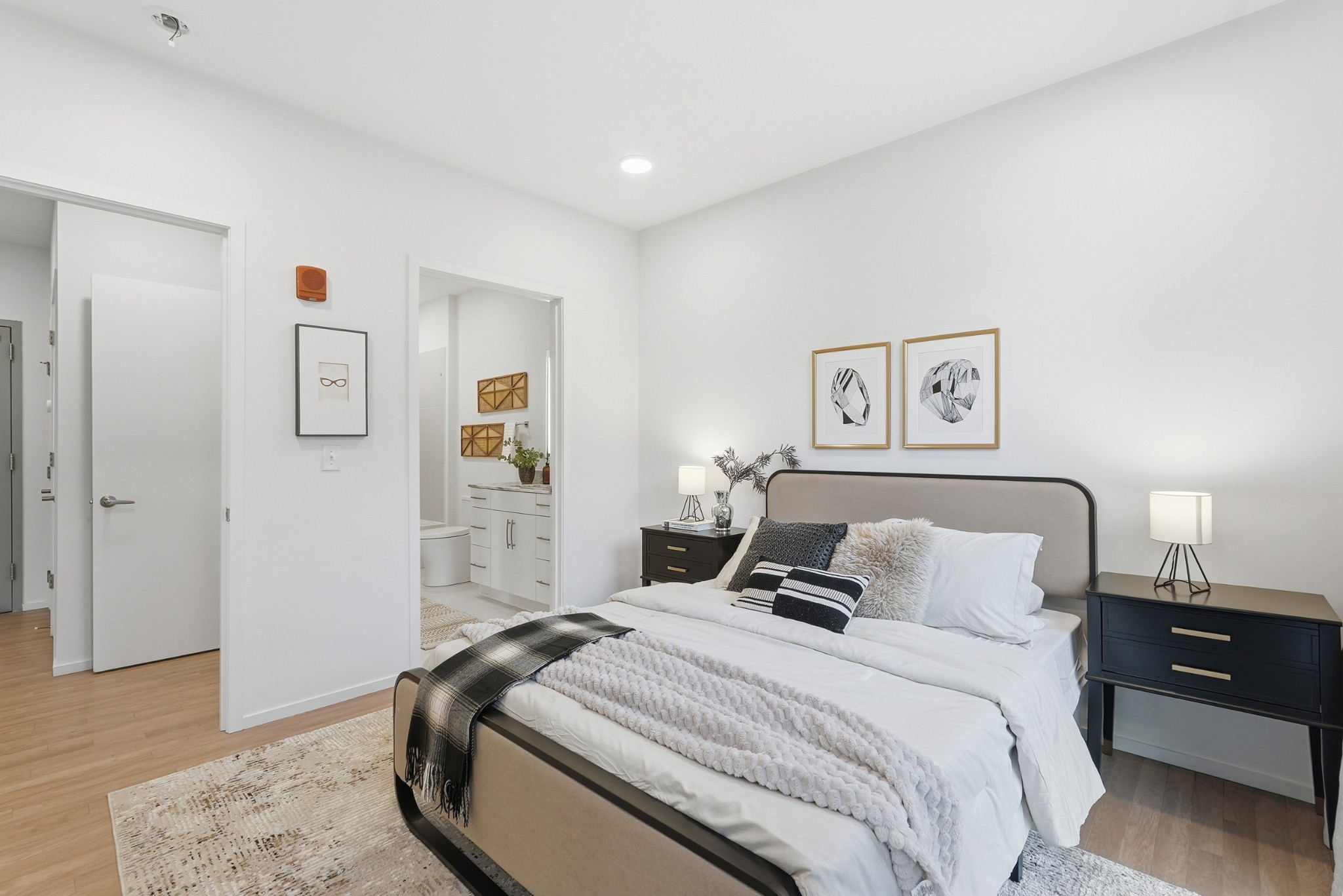 806 Olympic St Unit: 200