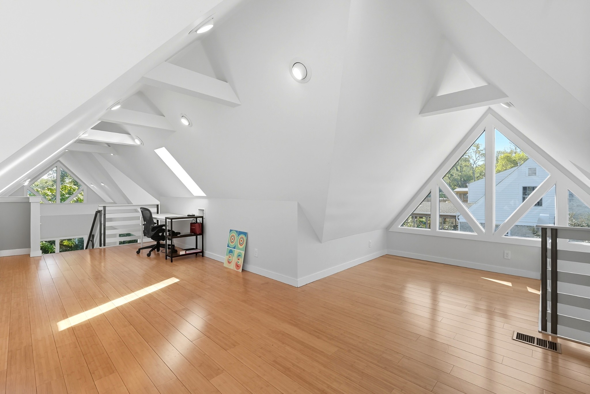 1805 Riverside Dr Unit: A