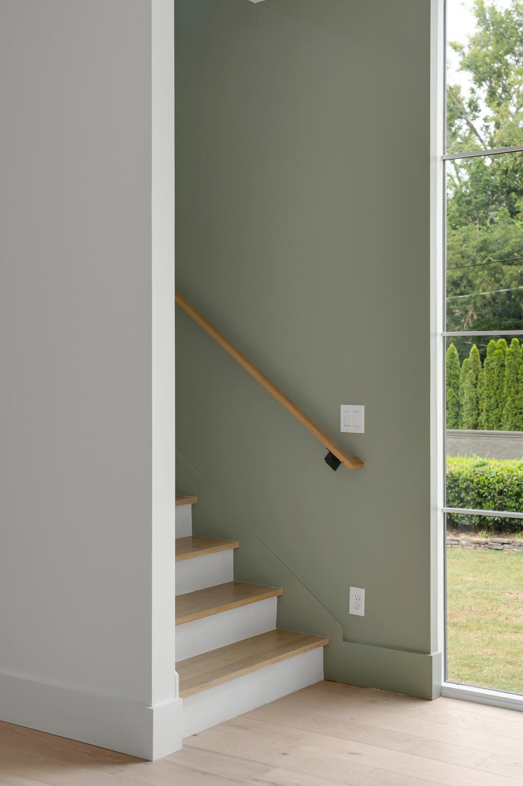 3718 West End Ave Unit: 1