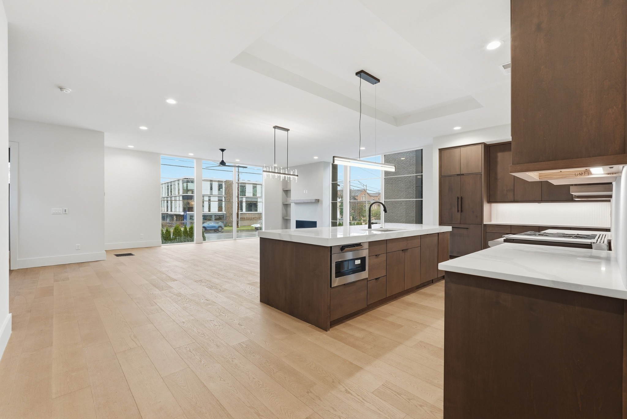 3718 West End Ave Unit: 1