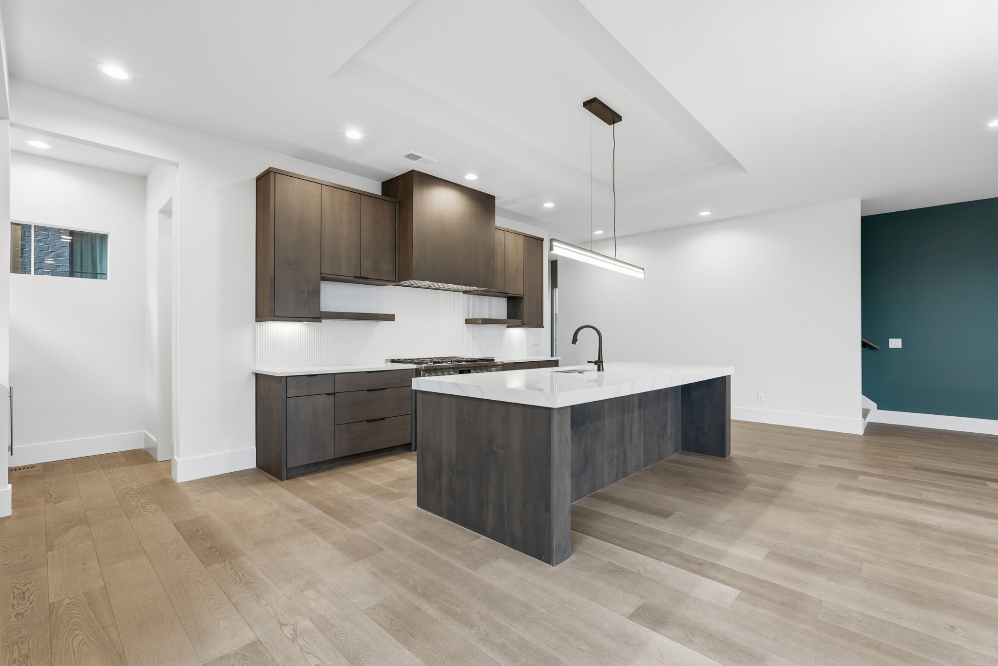 3718 West End Ave Unit: 1