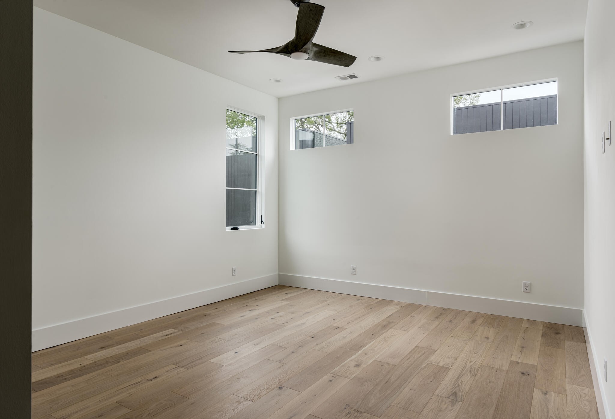 3718 West End Ave Unit: 5