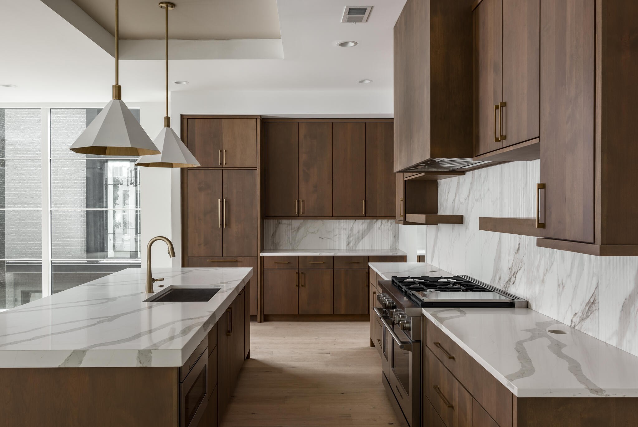 3718 West End Ave Unit: 5