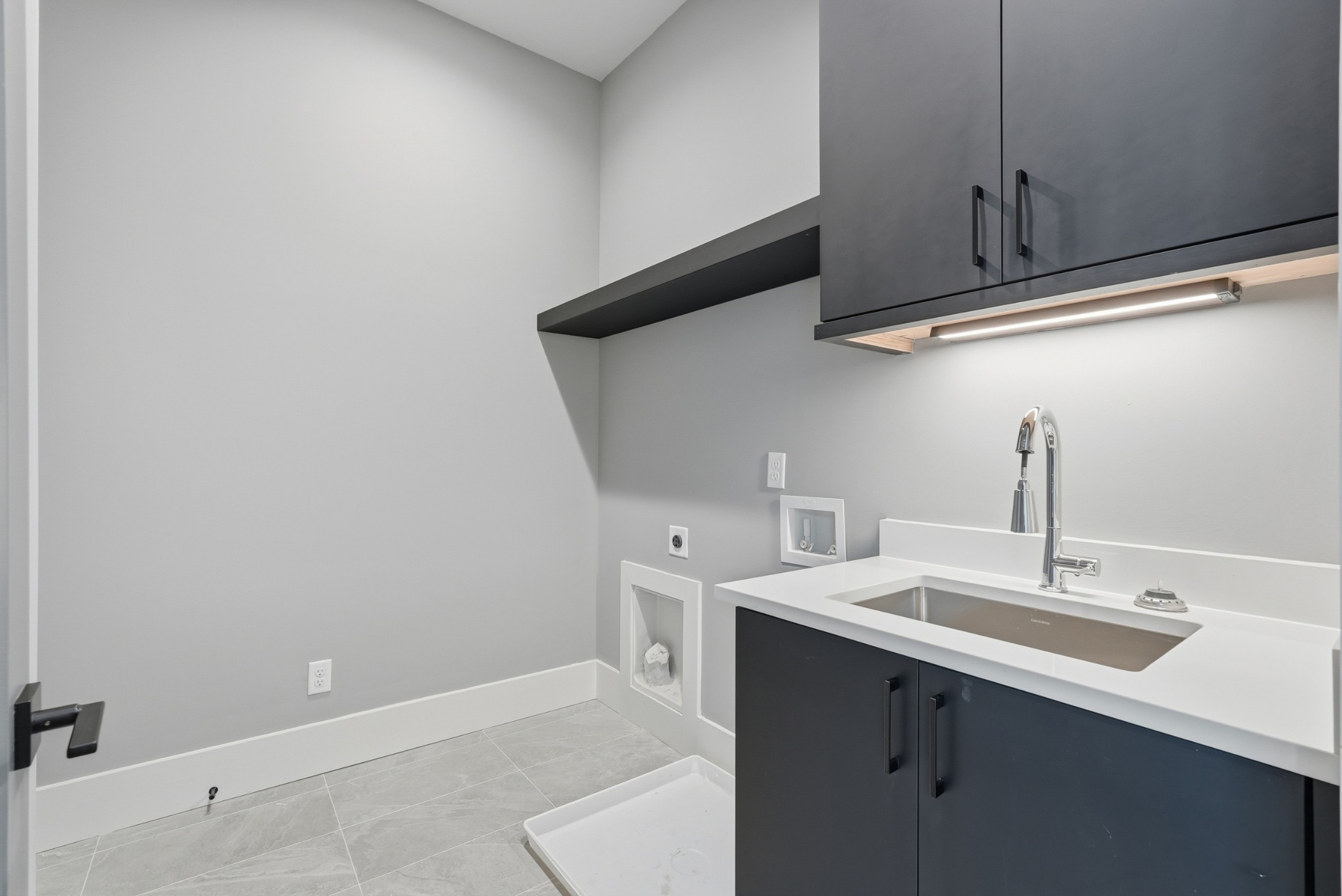 3718 West End Ave Unit: 5