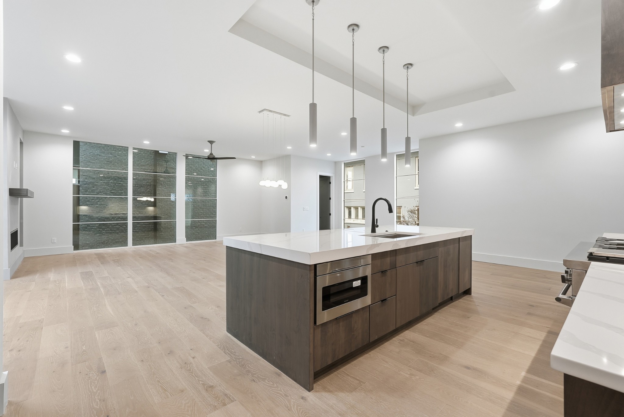 3718 West End Ave Unit: 5