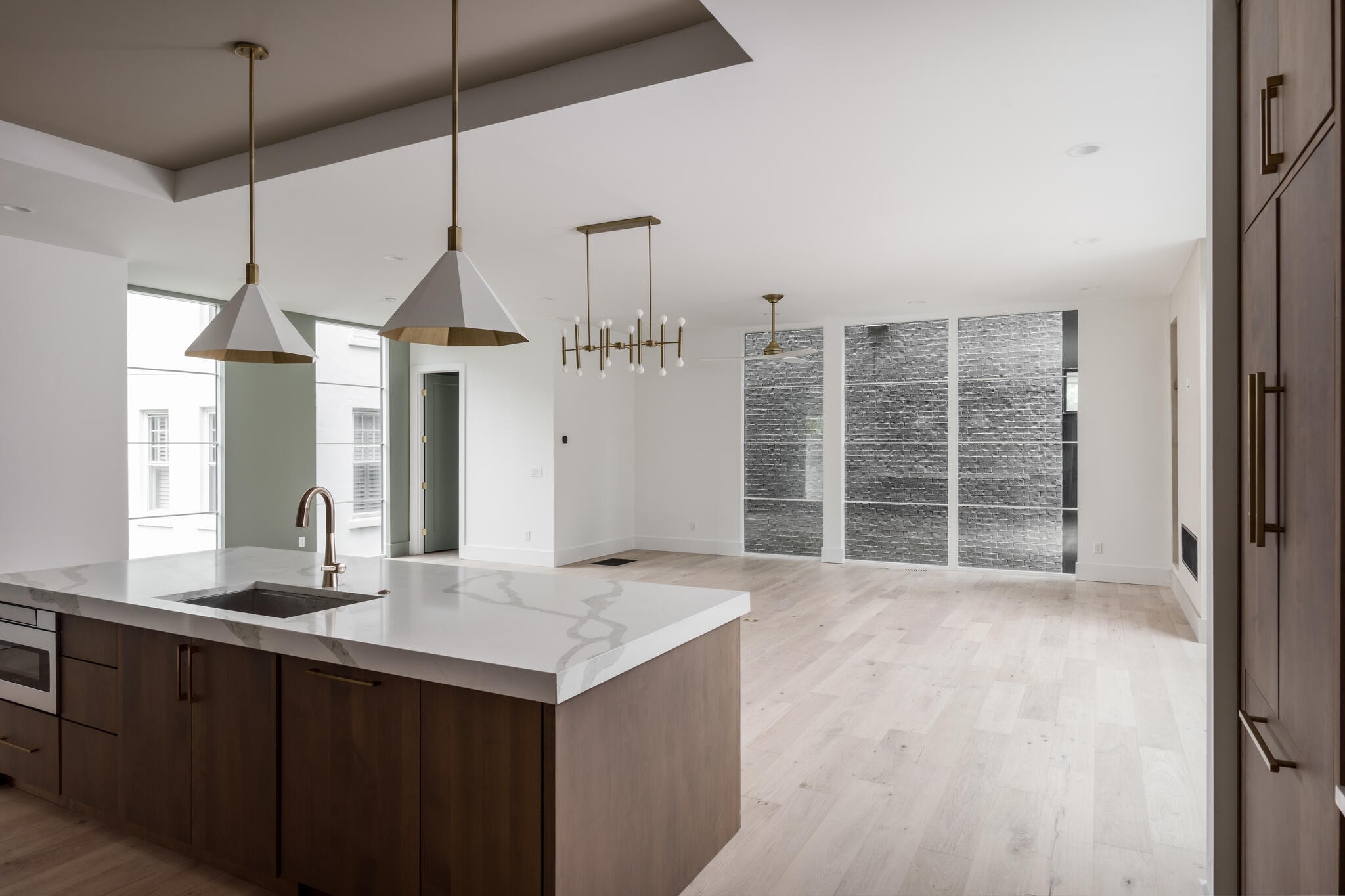 3718 West End Ave Unit: 5