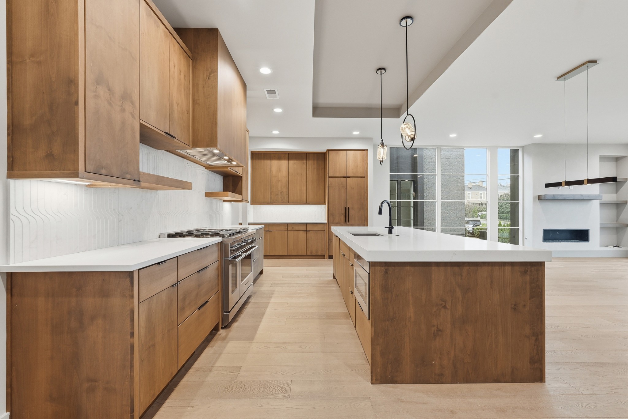 3718 West End Ave Unit: 6