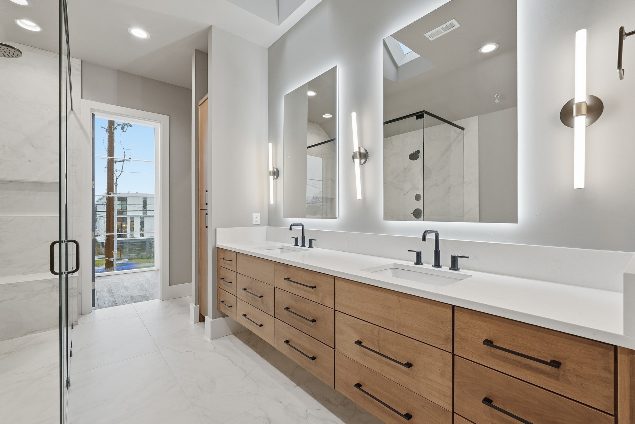 3718 West End Ave Unit: 6