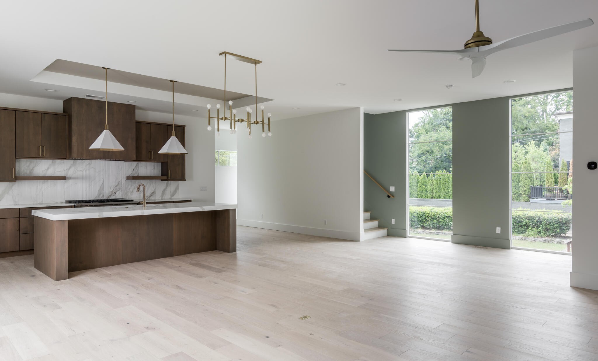 3718 West End Ave Unit: 6