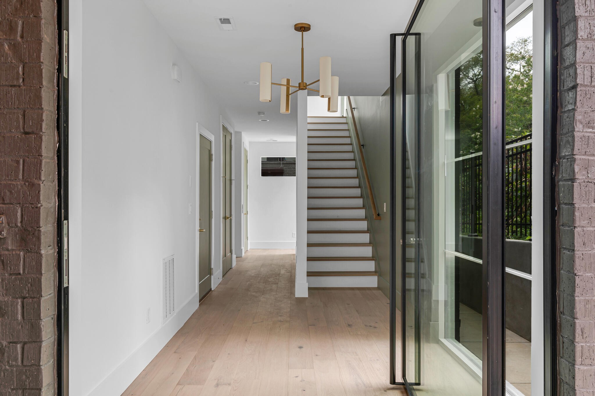 3718 West End Ave Unit: 6