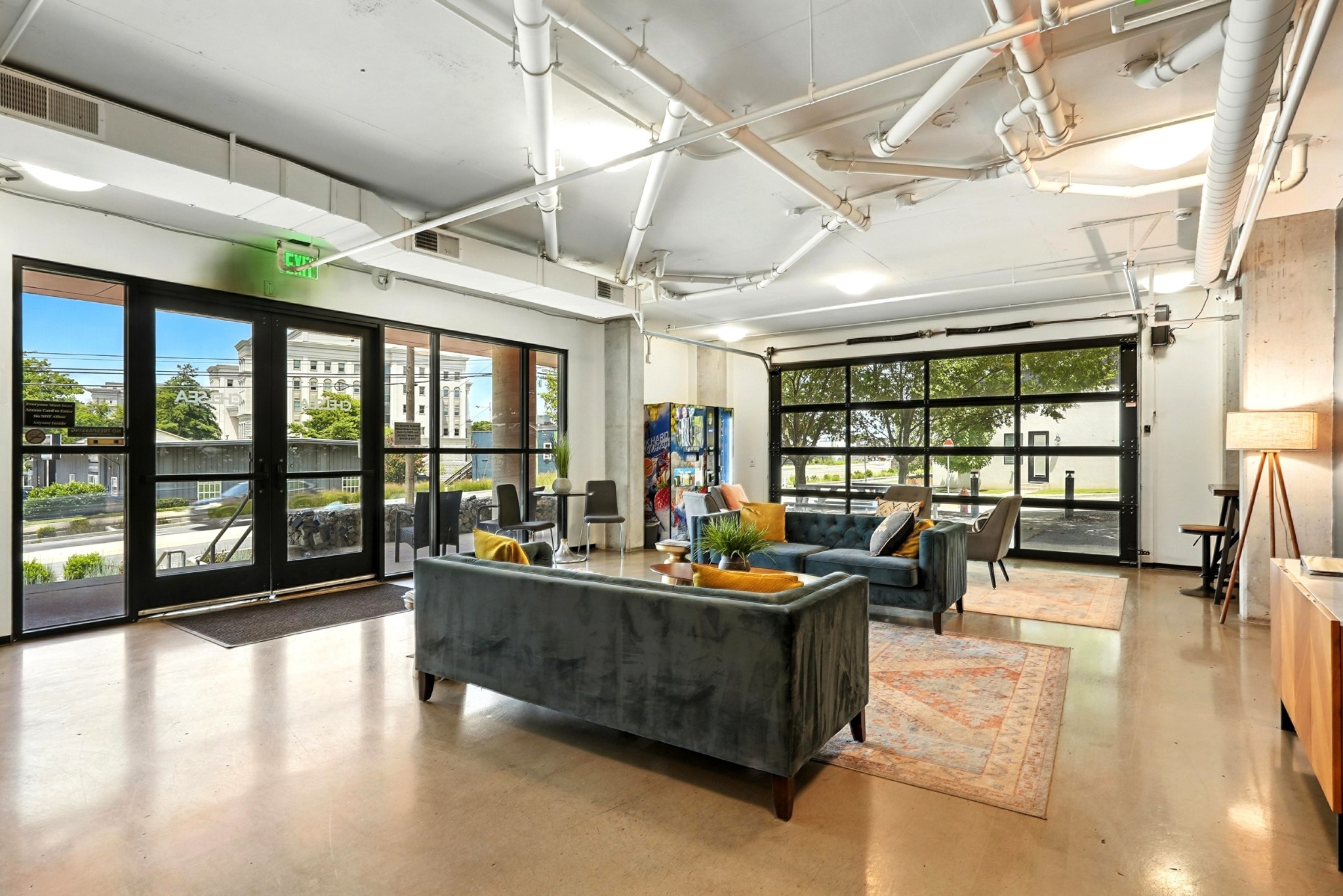 1900 12th Ave, S Unit: 212