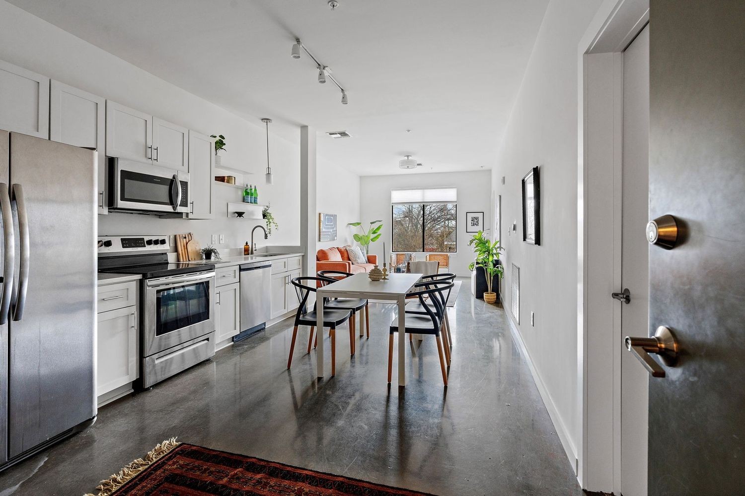 1900 12th Ave, S Unit: 212