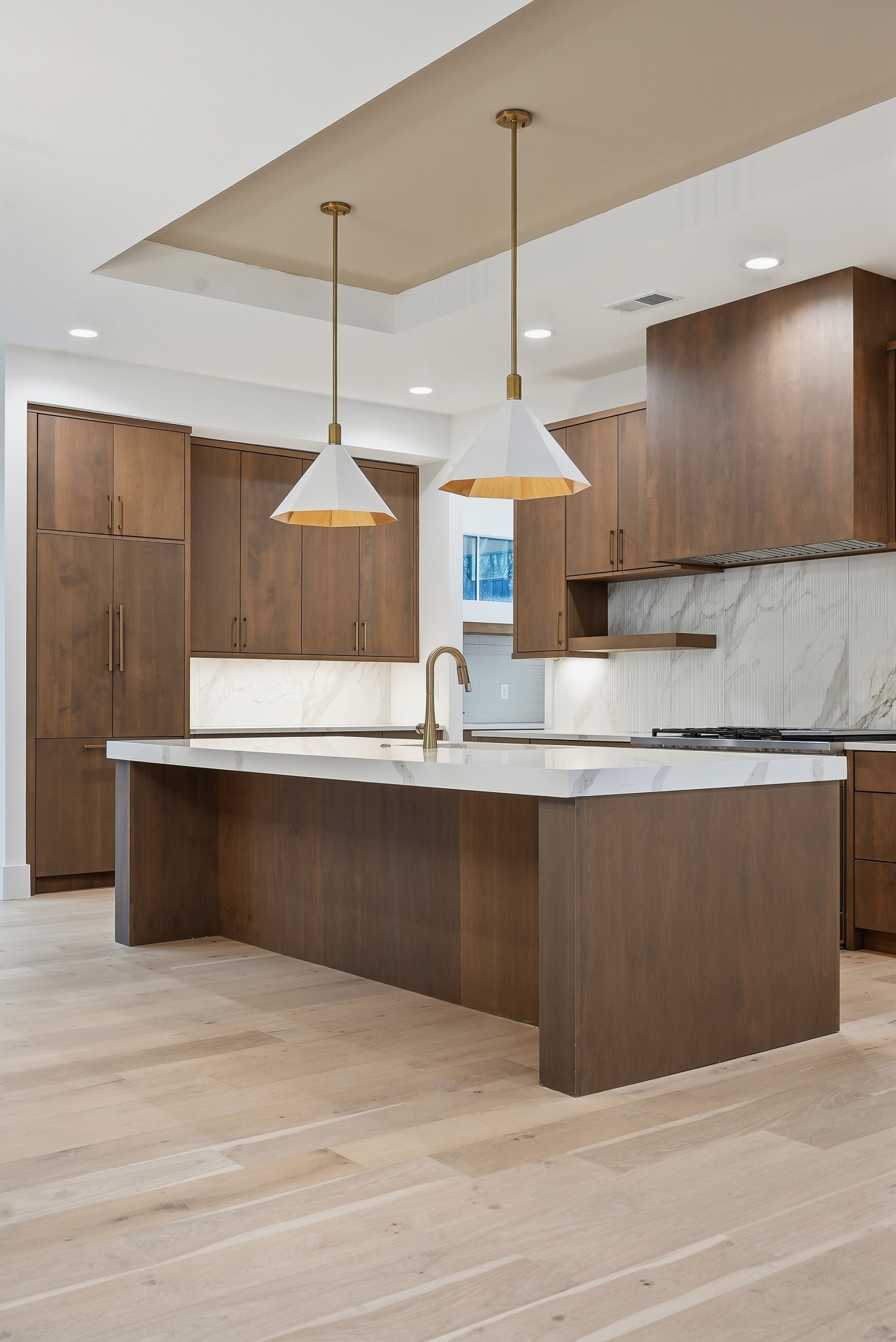 3718 West End Ave Unit: 2