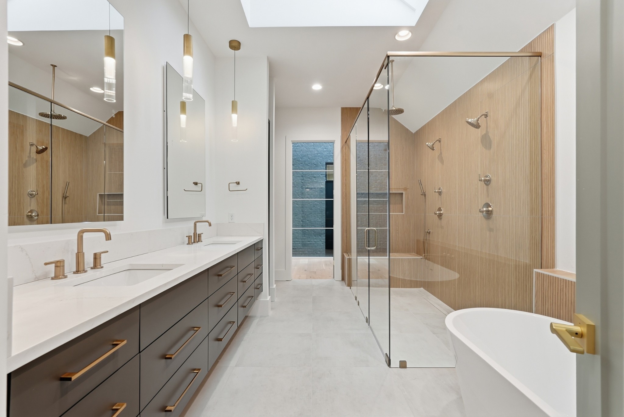 3718 West End Ave Unit: 2