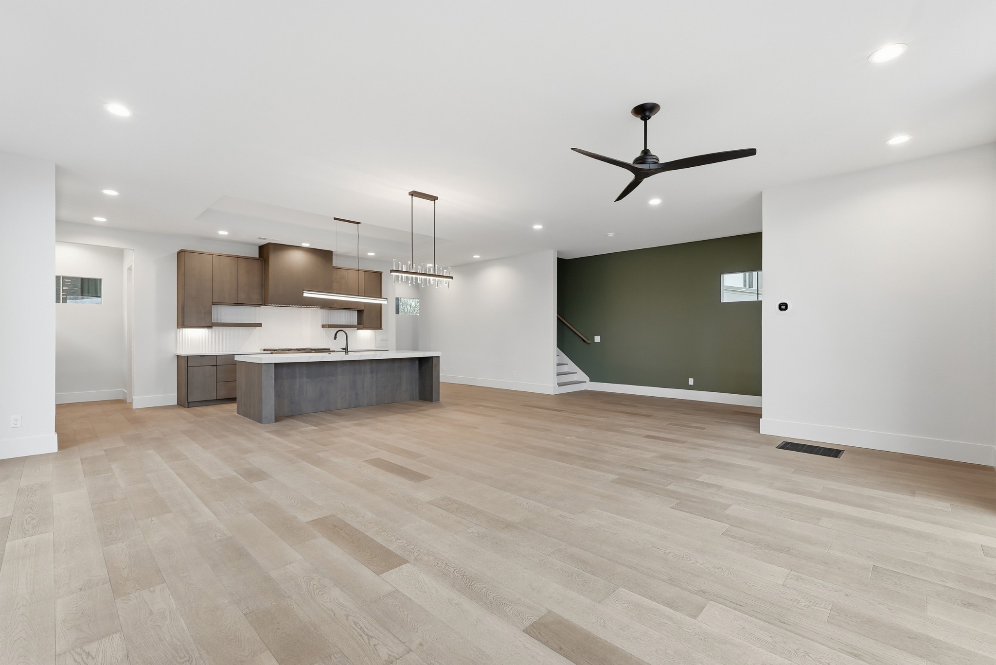 3718 West End Ave Unit: 1