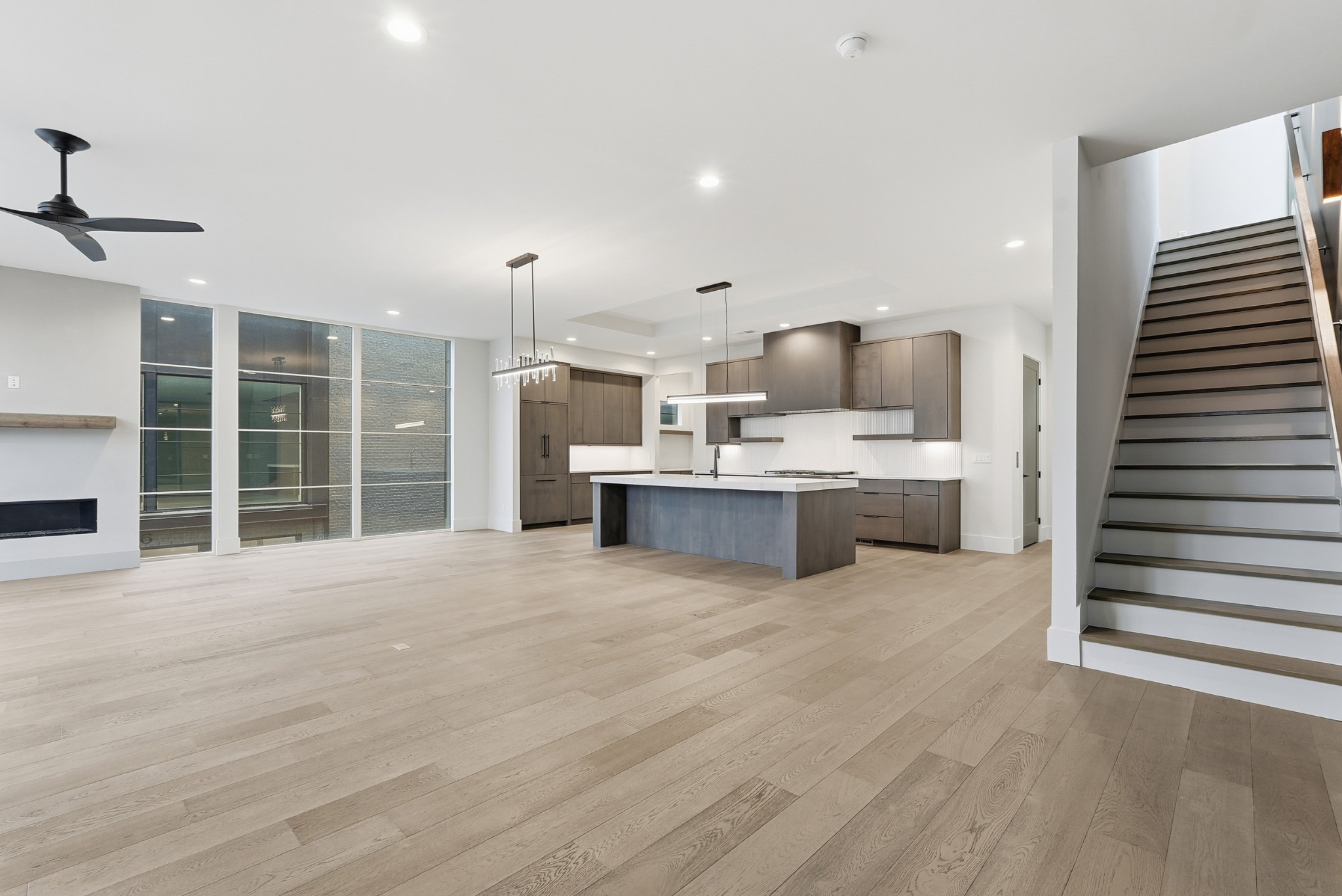 3718 West End Ave Unit: 1