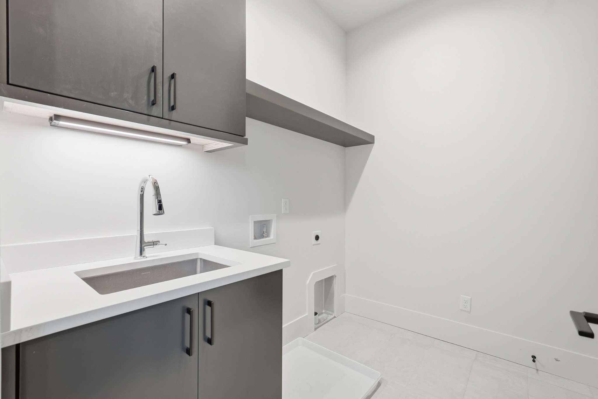 3718 West End Ave Unit: 1