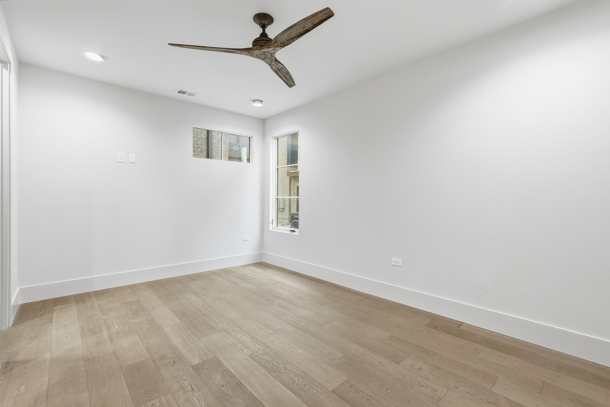 3718 West End Ave Unit: 6