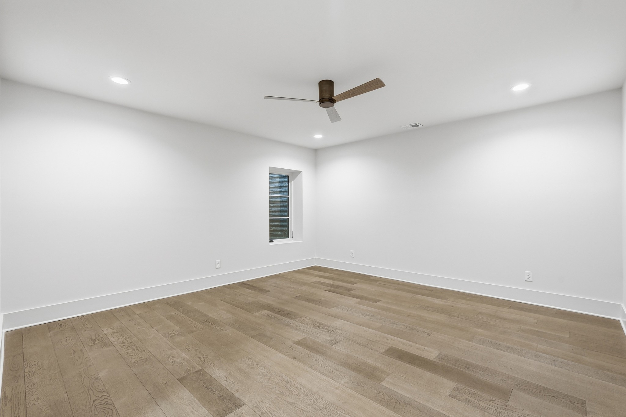 3718 West End Ave Unit: 6