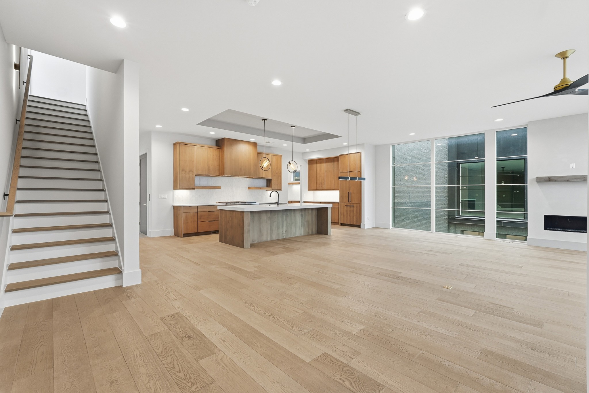 3718 West End Ave Unit: 6