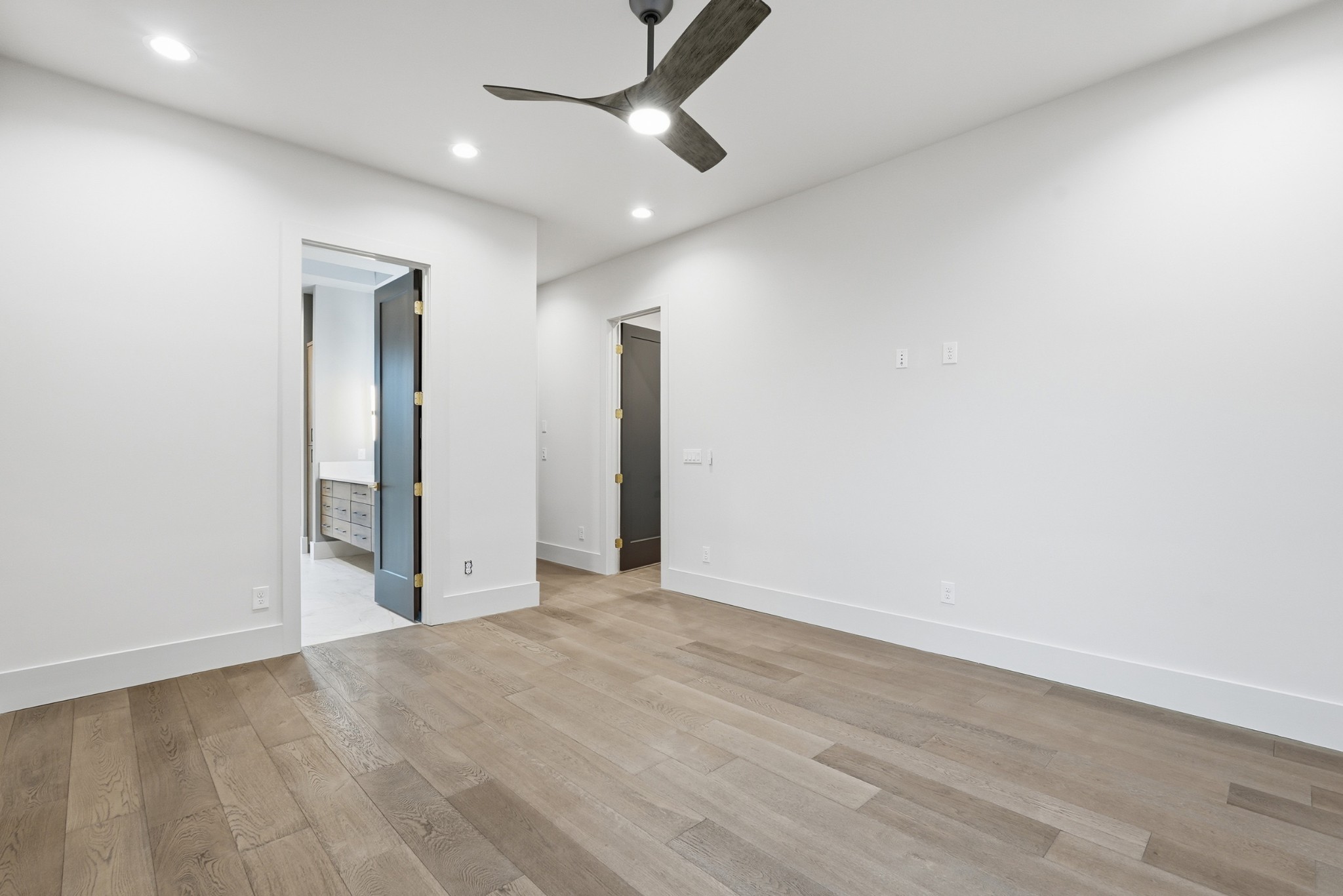 3718 West End Ave Unit: 6