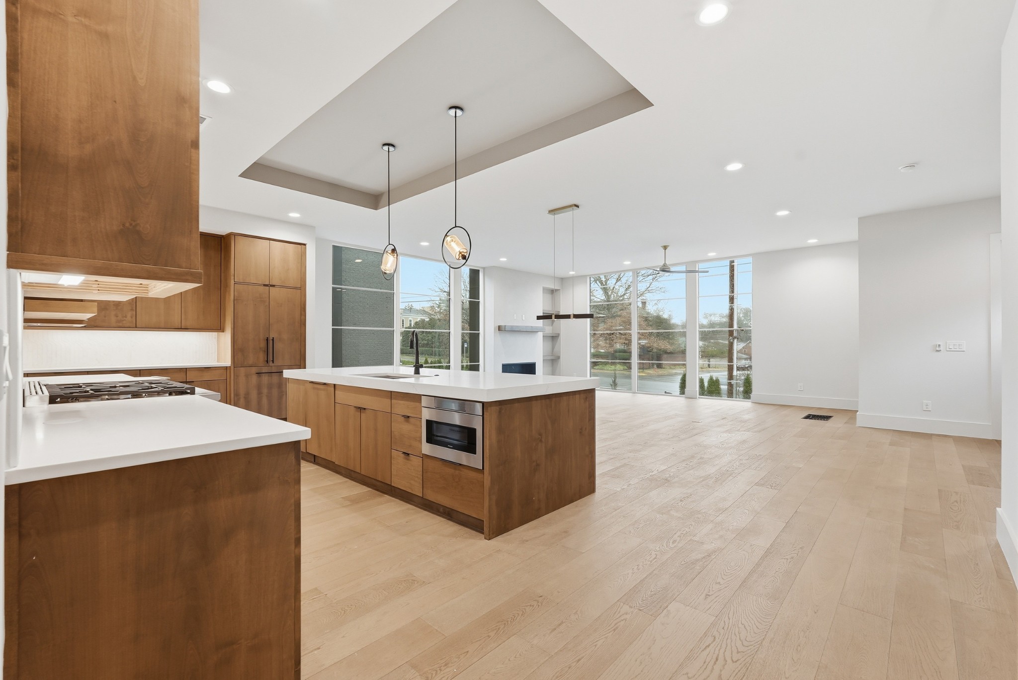 3718 West End Ave Unit: 6