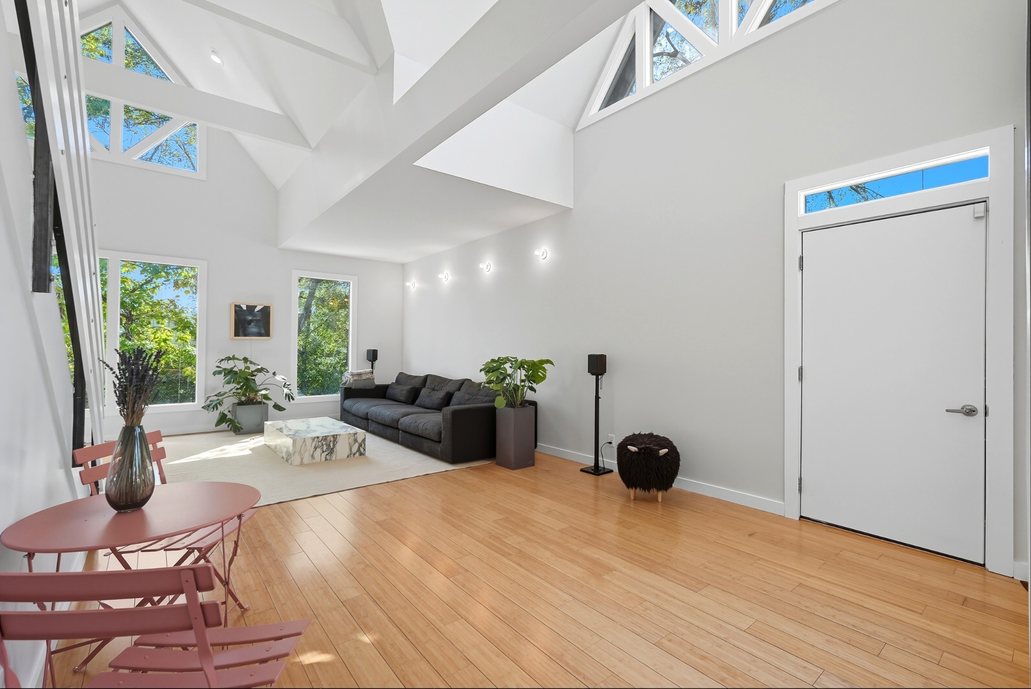 1805 Riverside Dr Unit: A