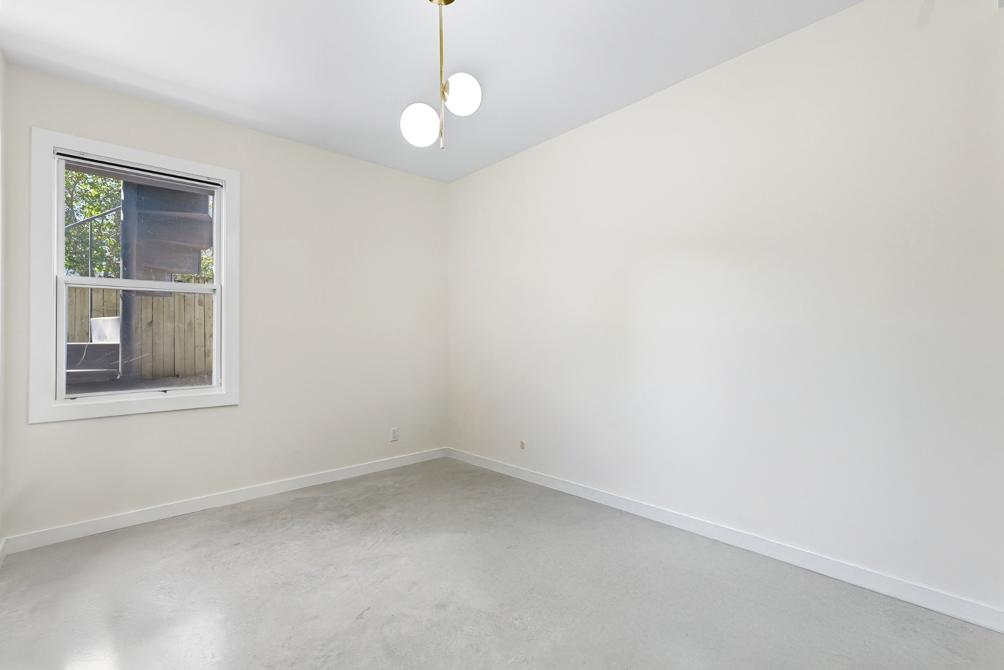 1805 Riverside Dr Unit: A