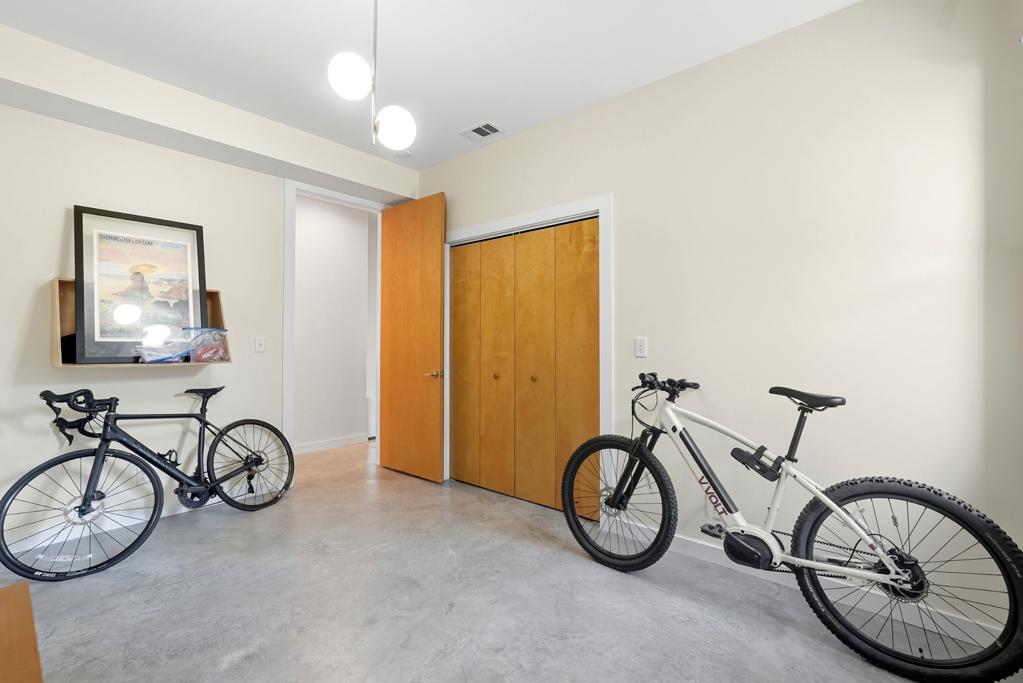 1805 Riverside Dr Unit: A