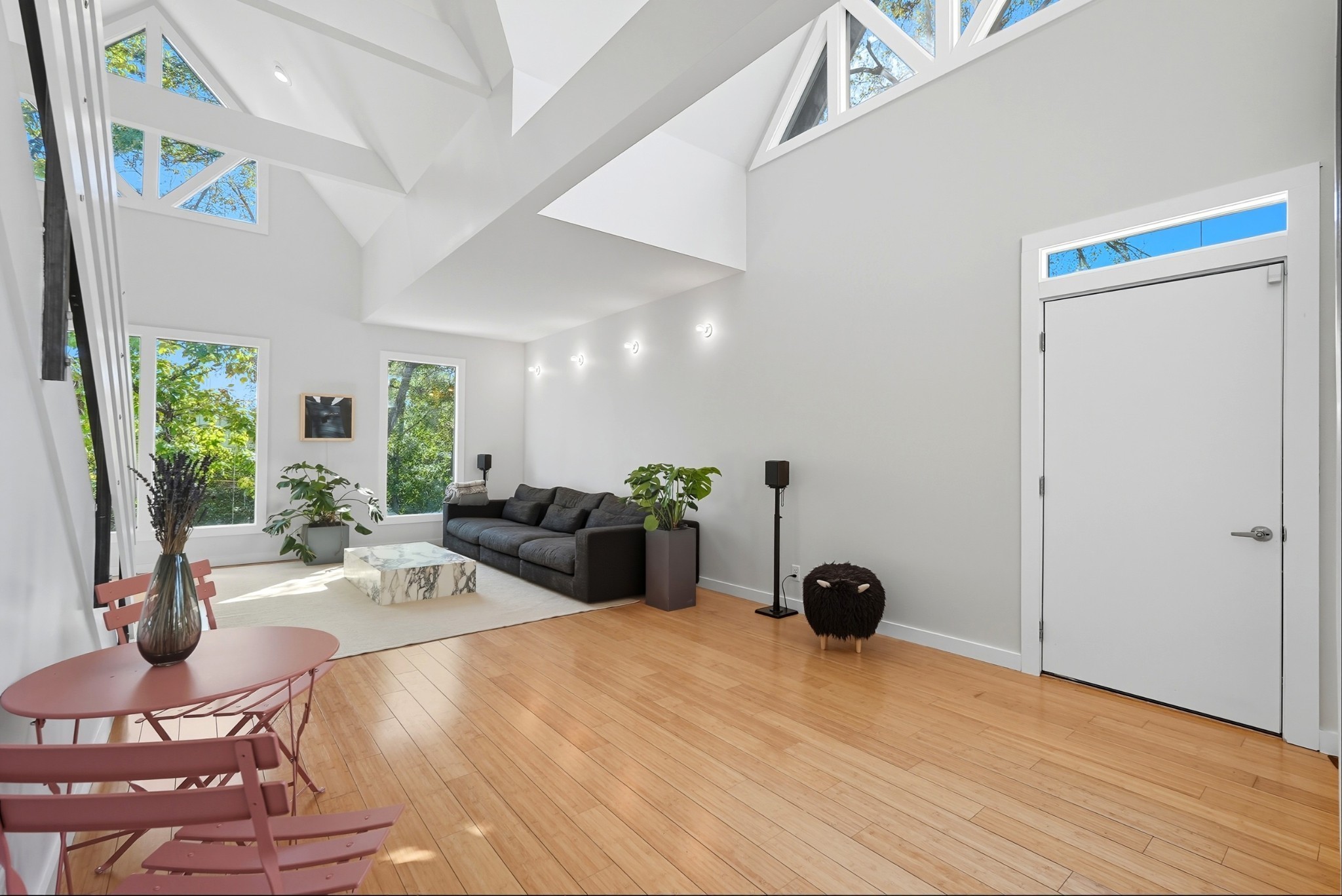 1805 Riverside Dr Unit: A