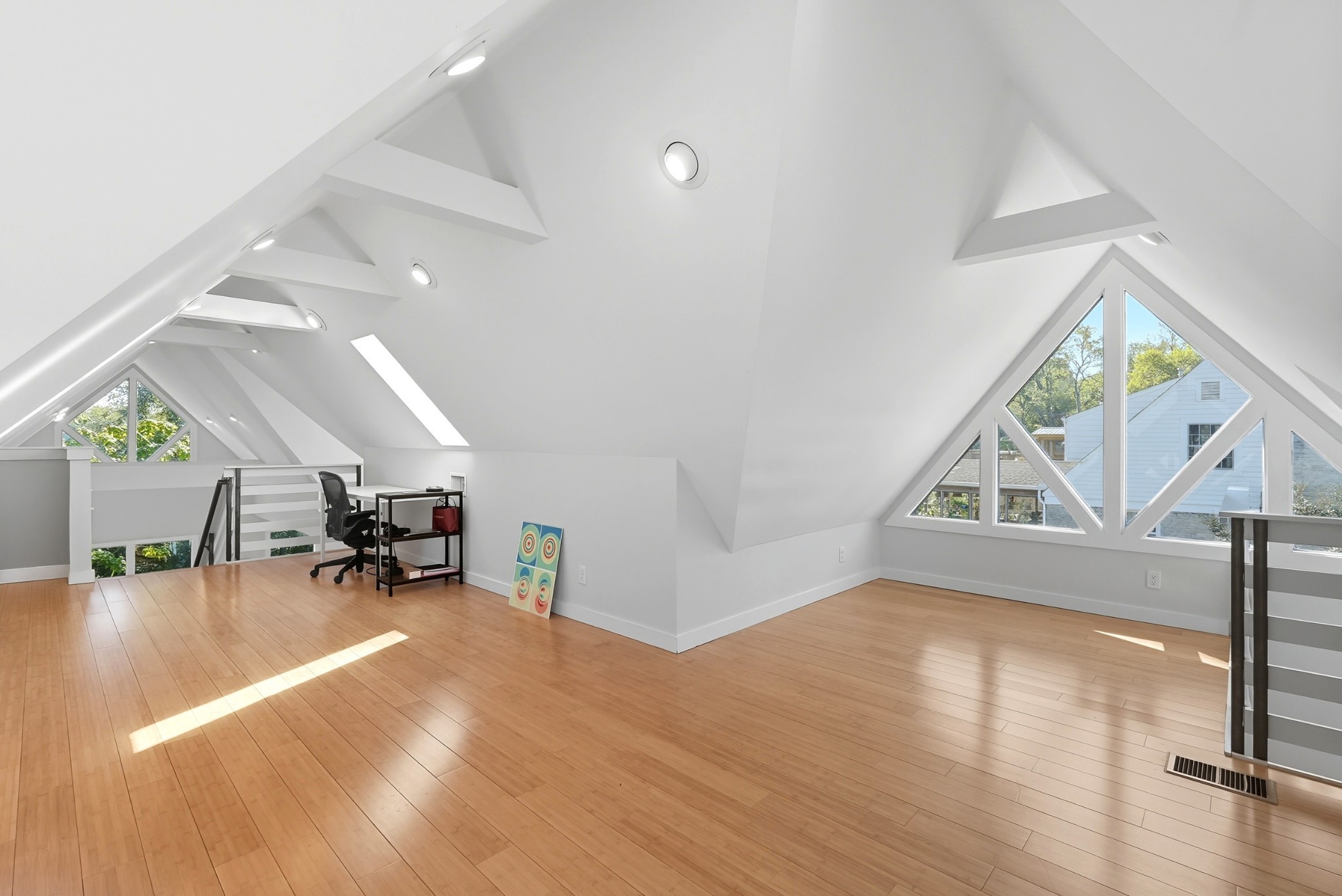 1805 Riverside Dr Unit: A