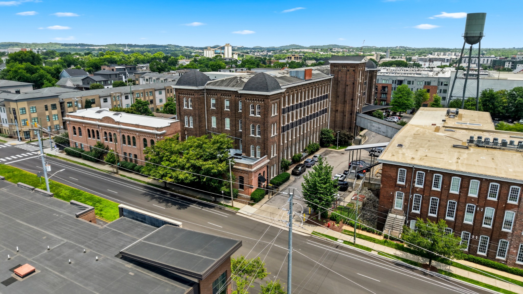1400 Rosa L Parks Blvd Unit: 309