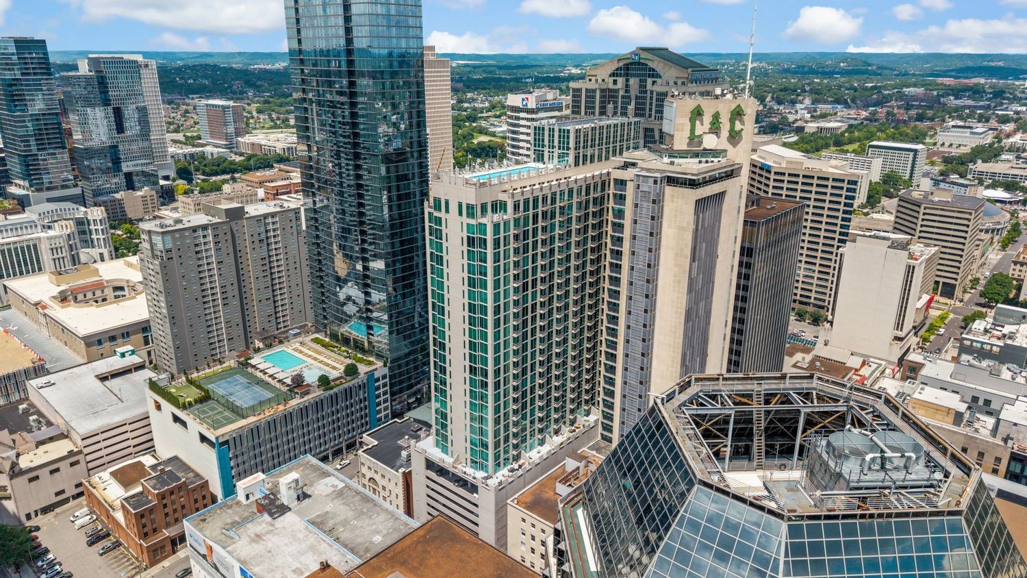 415 Church St Unit: 2608