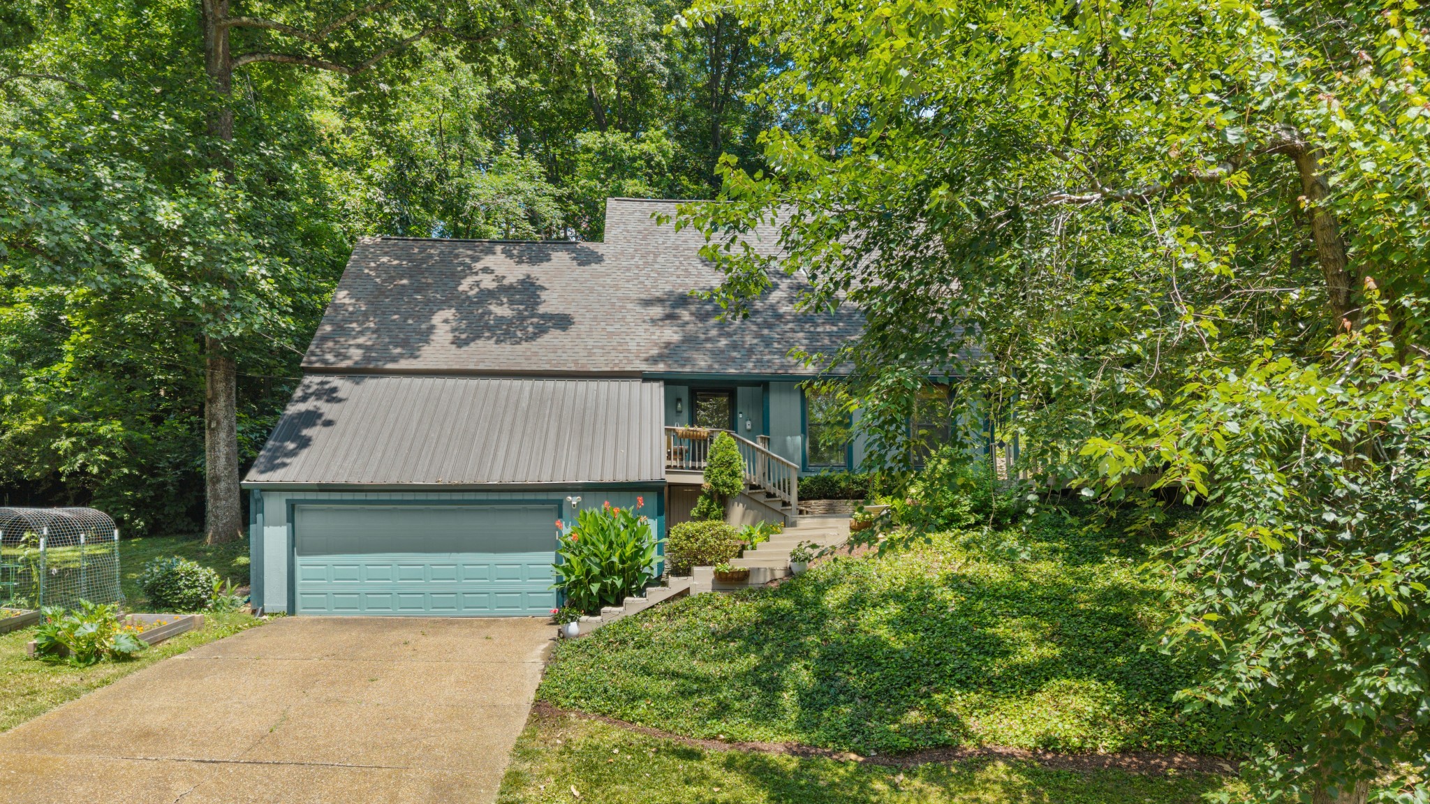 477 Saddle Dr