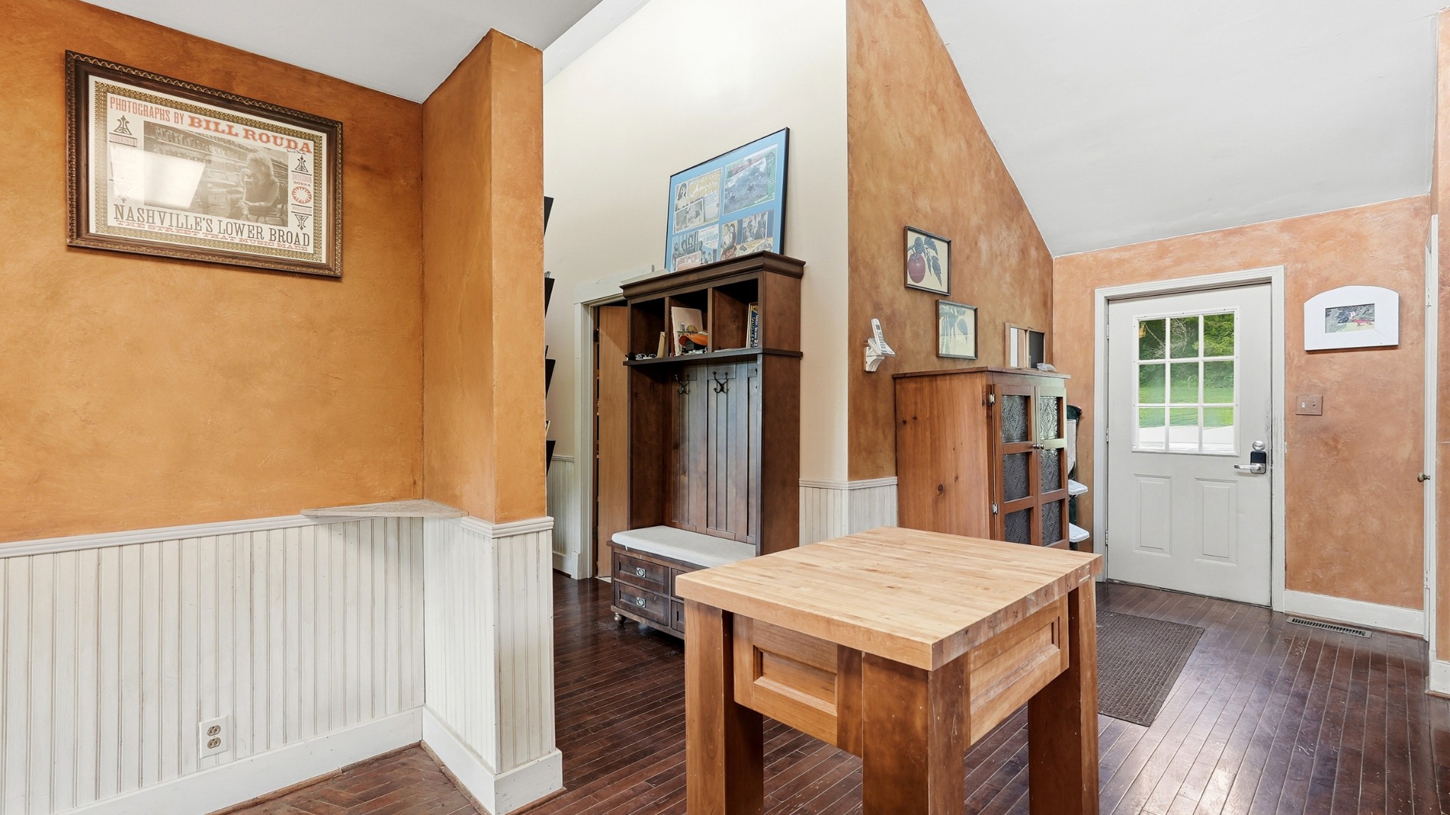 427 Adams Rd