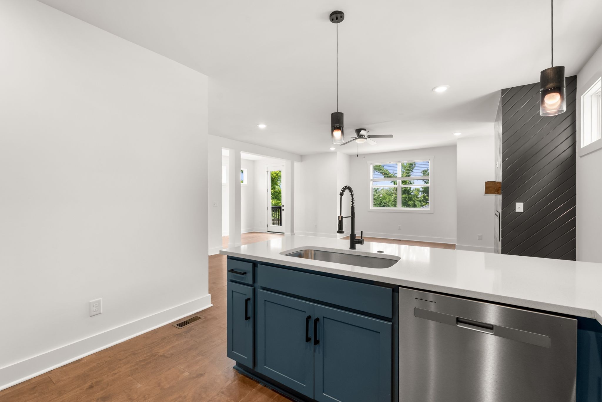 107A Sarver Ave