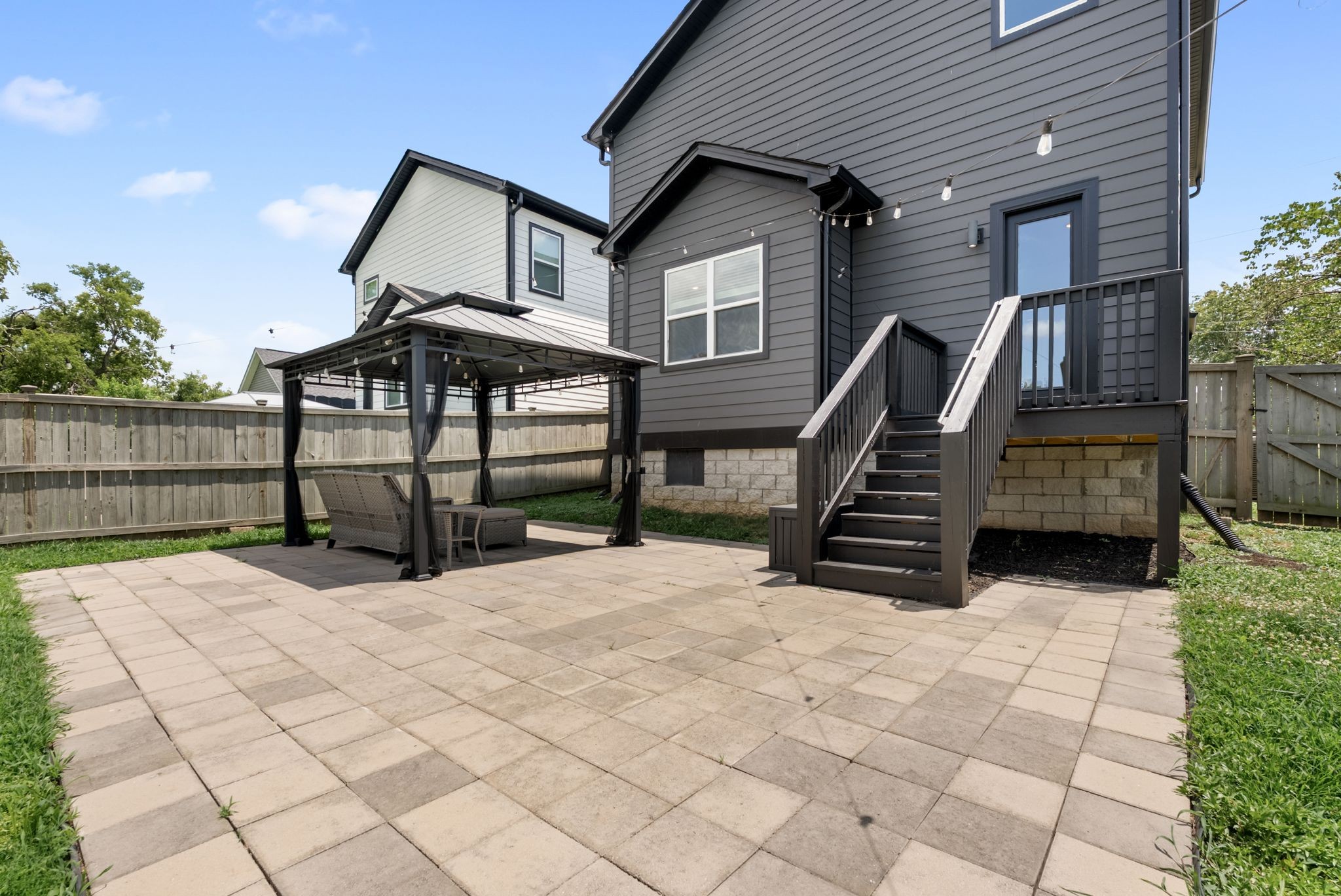 107A Sarver Ave