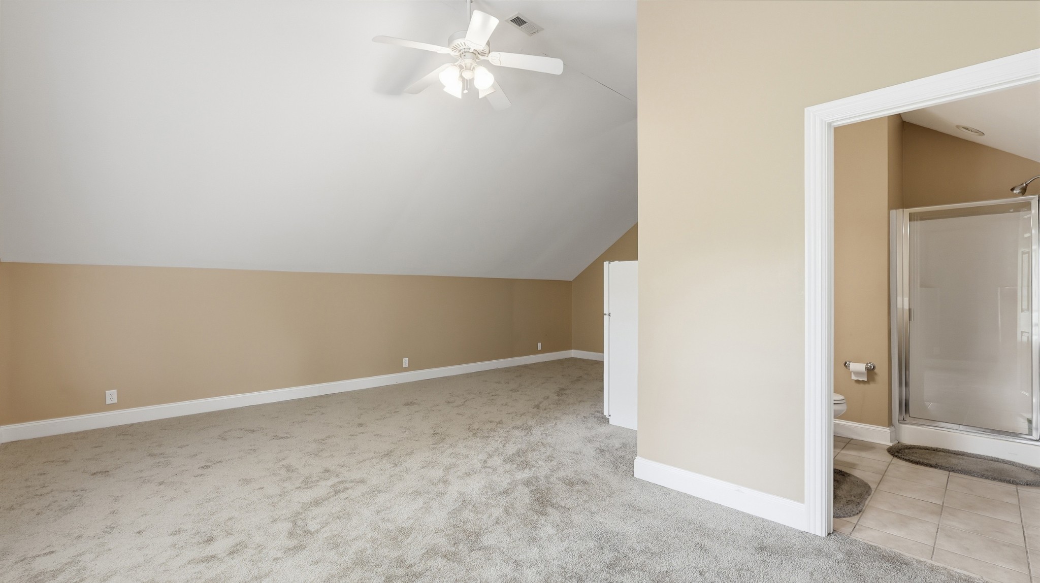 5858 Cloverland Dr