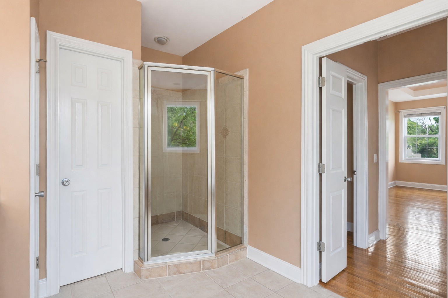 5858 Cloverland Dr