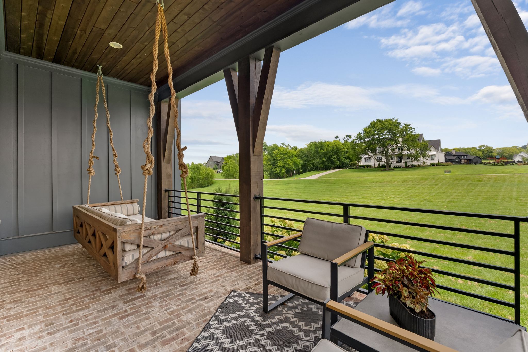 5007 Gates Mill Rdg