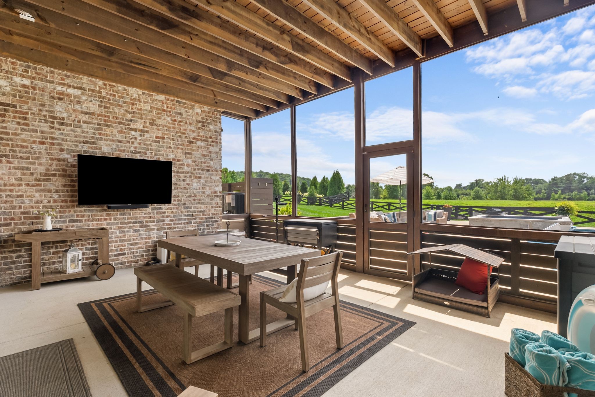 5007 Gates Mill Rdg